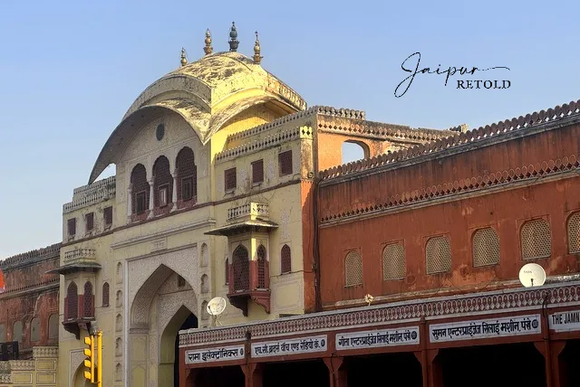 walking tour jaipur-tripolia-bazaar-gate